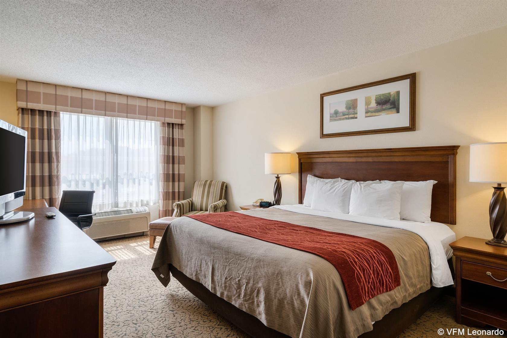 דובר Comfort Inn & Suites מראה חיצוני תמונה